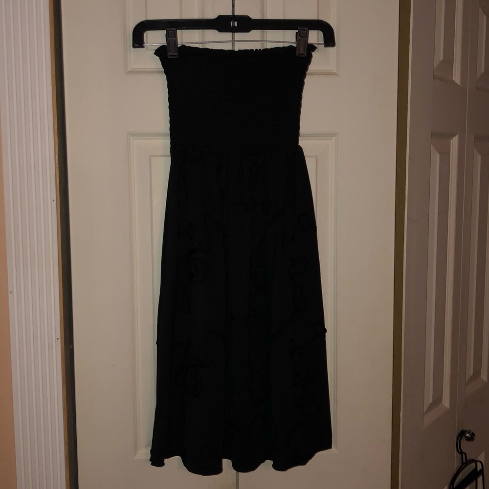strapless dress